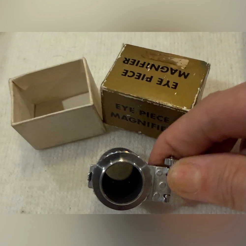 Nikon Eye Piece Magnifier EP01 in the original box.